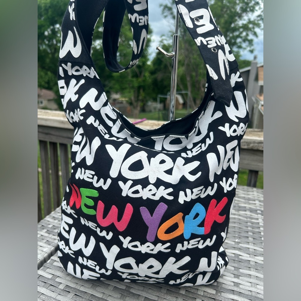 Arkash New York 100% Canvas Crossbody Tote Bag - Picture 2 of 12